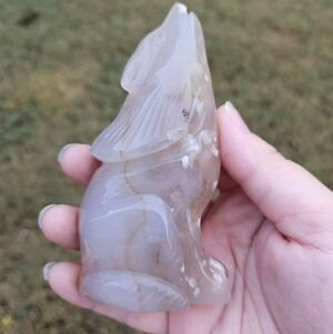 flower agate wolf 3.3 in